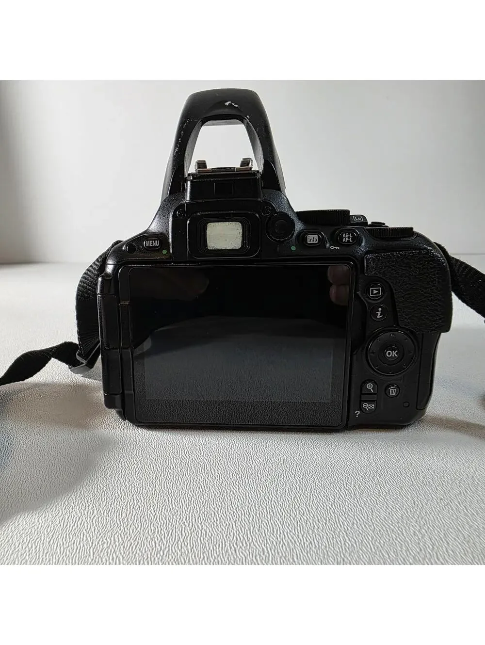 Nikon D D5500 DSLR comes With Lens 18-55mm 3.5-5.6 G VR Aspherical
